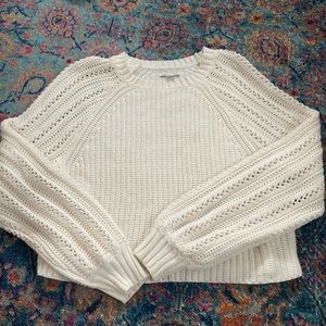 Beautiful cream American Eagle sweater !